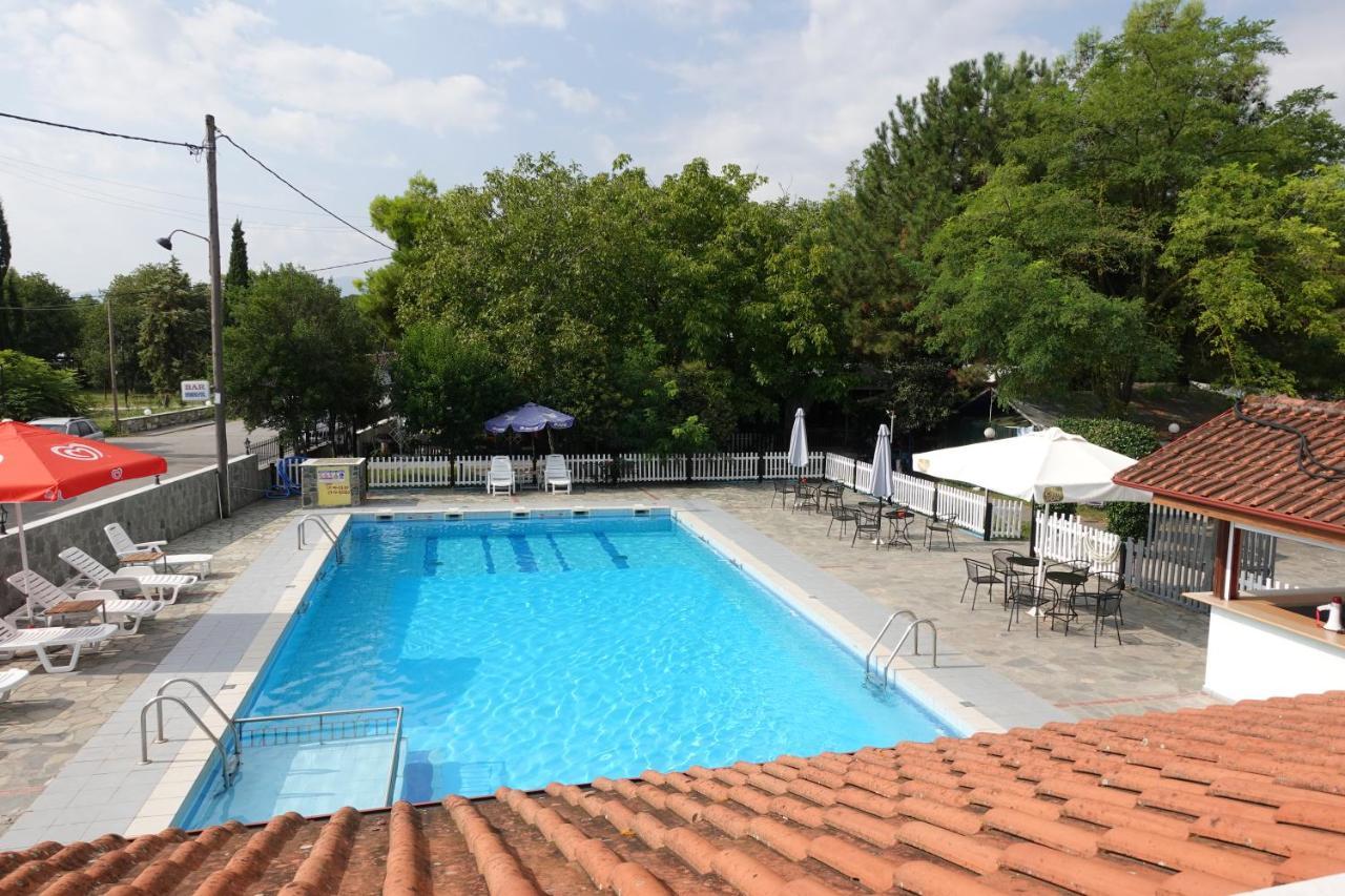 Camping Mitikas And Bungalows Plaka Litochorou Zewnętrze zdjęcie