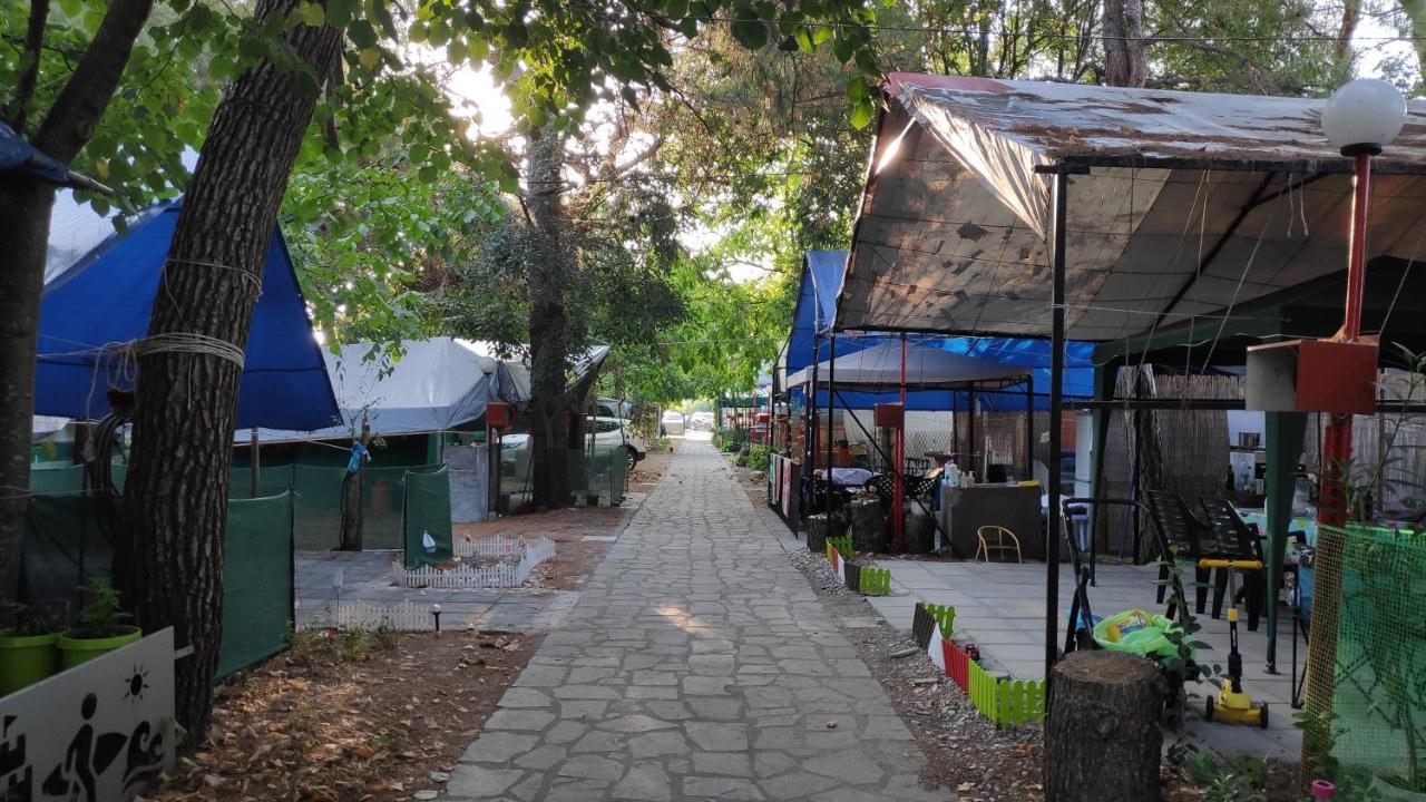 Camping Mitikas And Bungalows Plaka Litochorou Zewnętrze zdjęcie