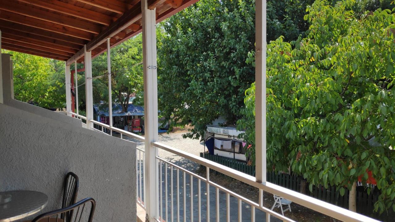 Camping Mitikas And Bungalows Plaka Litochorou Zewnętrze zdjęcie