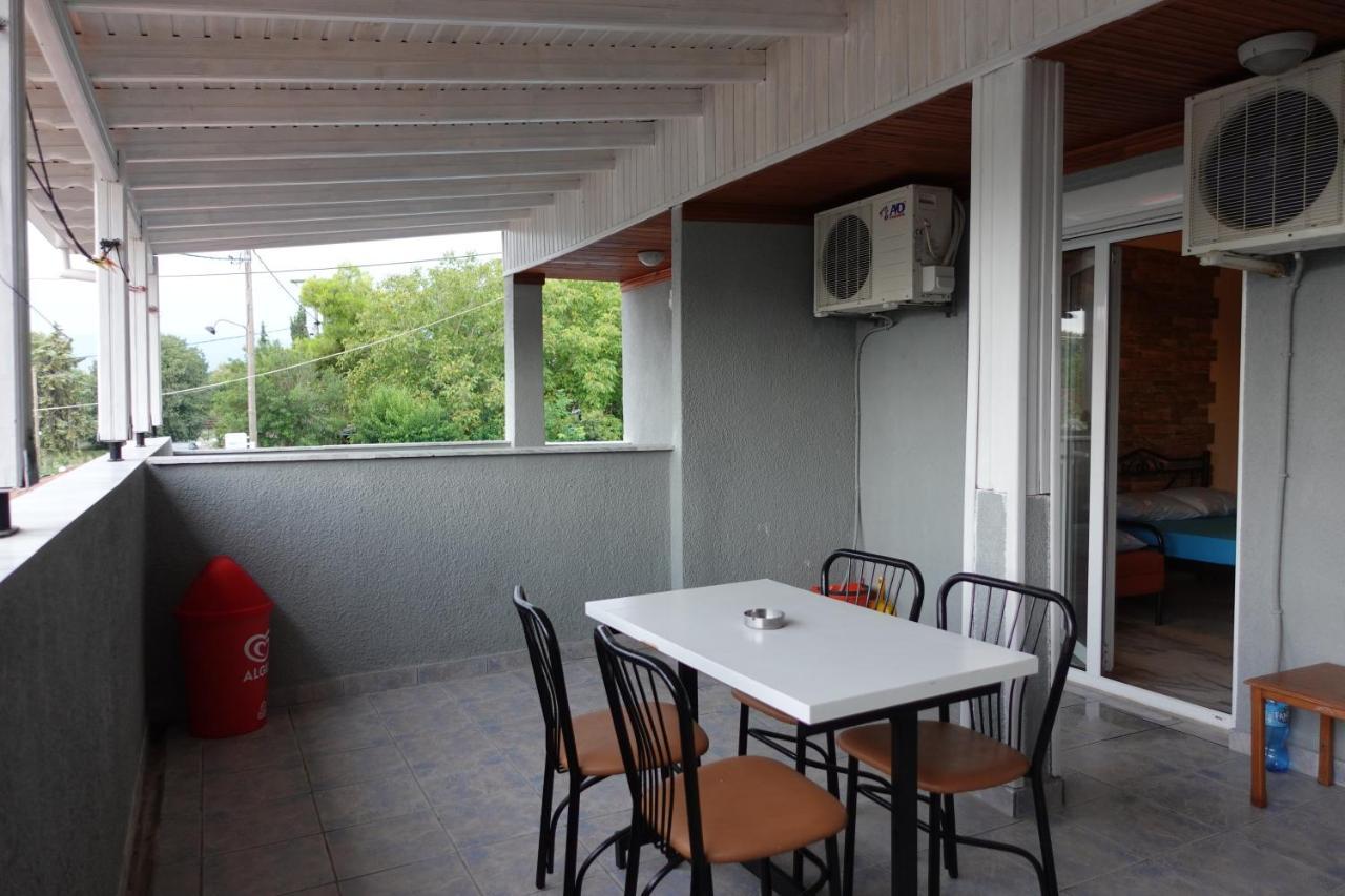Camping Mitikas And Bungalows Plaka Litochorou Pokój zdjęcie